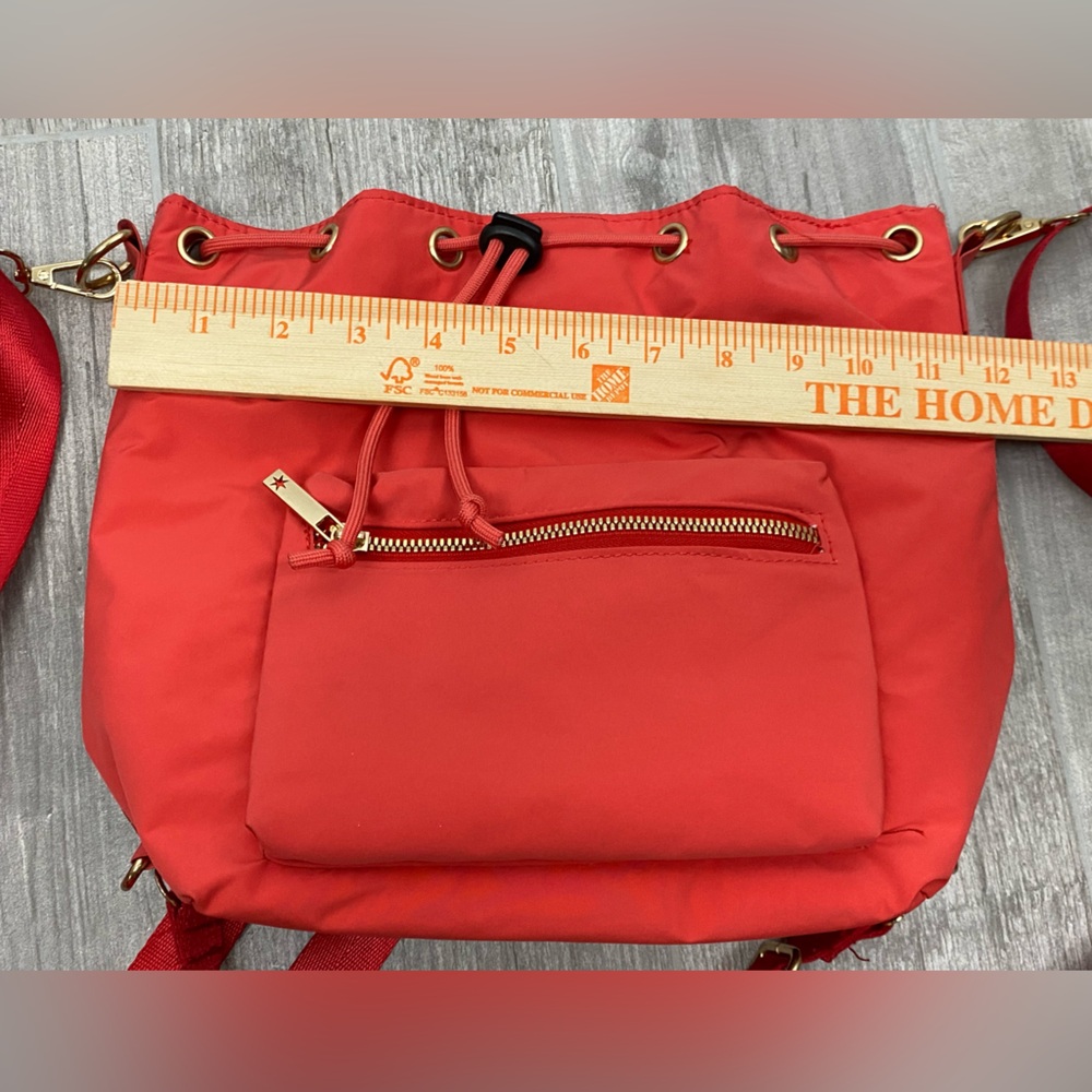 Kedzie Aries Convertible Bucket Bag fade red back pack adjustable straps - Picture 14 of 16